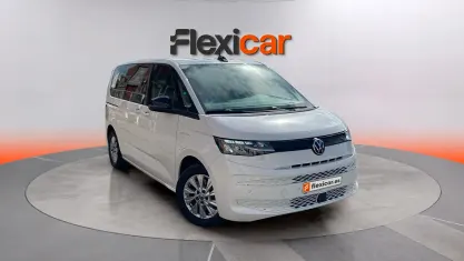 Usado VW Multivan 150 CV (110 kW) 2024 Blanco Monovolumen