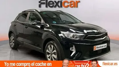 Usado Kia Stonic 84 CV (61 kW) 2022 Negro SUV