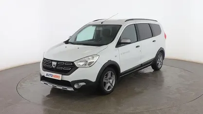 Usado Dacia Lodgy Stepway 102 CV (75 kW) 2019 Blanco Monovolumen