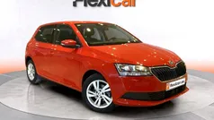 Rojo Usado 2020 Skoda Fabia Ambition Berlina | 10.590 € (Super precio)