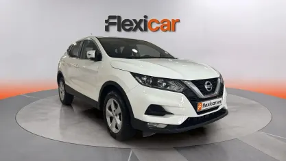 Usado Nissan Qashqai Acenta 140 CV (102 kW) 2021 Blanco SUV