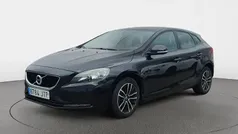 Negro Usado 2016 Volvo V40 Momentum Familiar | 12.990 € (Precio justo)