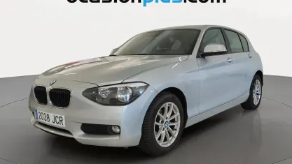 Usado BMW 116 116 CV (85 kW) 2015 Gris plata Utilitario