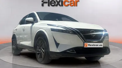 Usado Nissan Qashqai Acenta 141 CV (103 kW) 2021 Blanco SUV