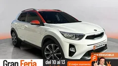 Usado 2018 Kia Stonic SUV | 15.970 € (Precio justo)