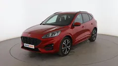 Rojo Usado 2022 Ford Kuga ST-Line X SUV | 26.099 € (Buen precio)
