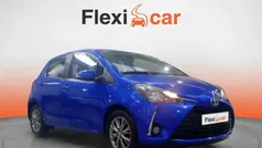 Azul Usado 2019 Toyota Yaris Active Berlina | 11.390 € (Buen precio)