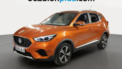 Usado MG ZS Comfort 106 CV (77 kW) 2023 Naranja SUV