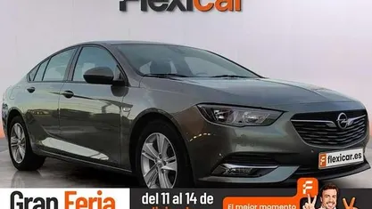 Usado Opel Insignia Selective 136 CV (100 kW) 2019 Familiar