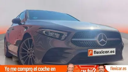 Usado Mercedes A200 150 CV (110 kW) 2021 Gris Berlina