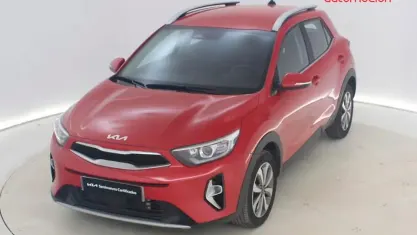 Usado Kia Stonic 100 CV (73 kW) 2024 SUV