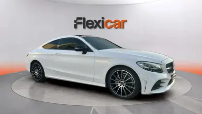 Usado Mercedes C200 184 CV (135 kW) 2019 Blanco Coupe