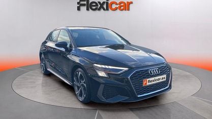 Käytetty Audi A3 S-Line 150 HP (110 kW) 2023 Musta Sedan