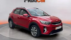 Usado 2023 Kia Stonic SUV | 15.590 € (Precio justo)