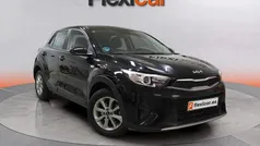 Usado 2022 Kia Stonic Plus SUV | 13.190 € (Precio justo)