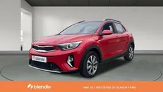 Rojo Usado 2024 Kia Stonic SUV | 18.600 € (Precio justo)