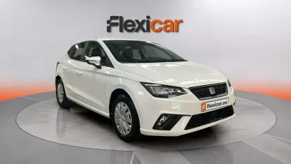 Usado Seat Ibiza Reference 80 CV (58 kW) 2023 Blanco Utilitario