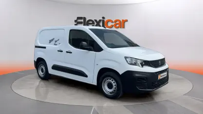 Usado Peugeot Partner 102 CV (75 kW) 2021 Blanco Monovolumen