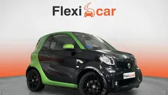 Negro Usado 2017 Smart ForTwo Electric Drive Coupe | 8290 € (Buen precio)