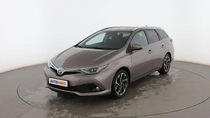 Usado Toyota Auris Touring Sports 136 CV (100 kW) 2016 Familiar