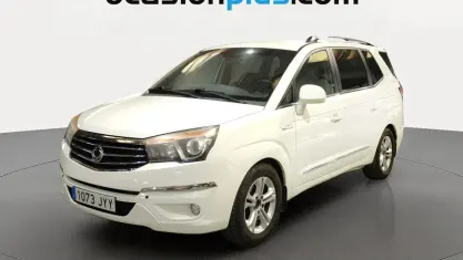 Usado SsangYong Rodius Limited 178 CV (130 kW) 2017 Blanco Monovolumen