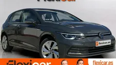 Gris / plata Usado 2021 VW Golf VIII Style Berlina | 20.390 € (Buen precio)