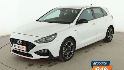 Usado Hyundai i30 N Line 120 CV (88 kW) 2022 Blanco Berlina