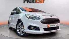 Blanco Usado 2016 Ford S-MAX Titanium Monovolumen | 14.890 € (Precio justo)
