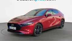 Rojo Usado 2023 Mazda 3 Utilitario | 26.082 € (Precio justo)