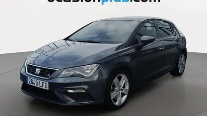 Usado Seat Leon FR 150 CV (110 kW) 2020 Gris Utilitario