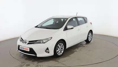 Usado 2015 Toyota Auris Active Berlina | 11.499 € (Precio justo)
