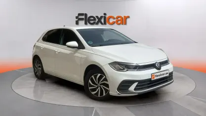 Usado VW Polo Life 95 CV (69 kW) 2023 Blanco Utilitario