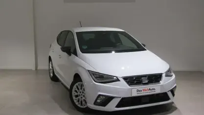 Usado Seat Ibiza FR 115 CV (84 kW) 2025 Blanco Utilitario