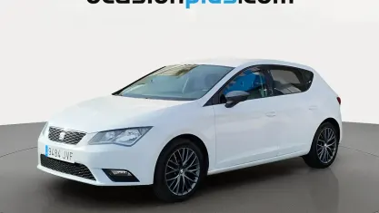 Usado Seat Leon Style 110 CV (80 kW) 2016 Blanco Utilitario