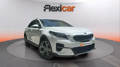 Usado Kia XCeed 141 CV (103 kW) 2021 Blanco SUV