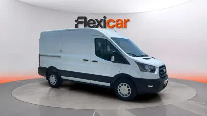 Käytetty Ford Transit 130 HP (95 kW) 2023 Valkoinen Sedan