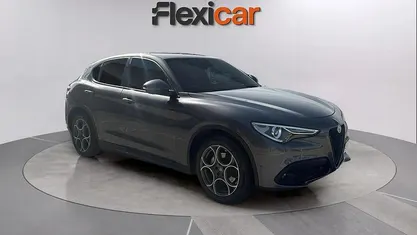 Usado Alfa Romeo Stelvio Sprint 162 CV (119 kW) 2022 SUV