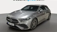 Gris Usado 2023 Mercedes A180 AMG Utilitario | 29.000 € (Precio justo)