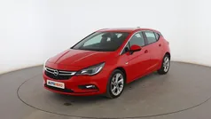 Rojo Usado 2016 Opel Astra Dynamic Utilitario | 11.899 € (Precio justo)
