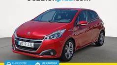 Rojo Usado 2015 Peugeot 208 Active Utilitario | 8390 € (Precio justo)