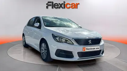 Usado Peugeot 308 Business-Line 100 CV (73 kW) 2019 Blanco Familiar