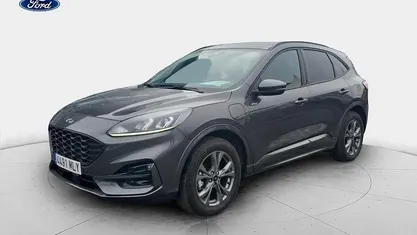 Begagnad Ford Kuga ST-Line 226 HK (166 kW) 2023 Grå SUV