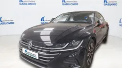Gris Usado 2021 VW Arteon Elegance Berlina | 29.900 € (Precio justo)