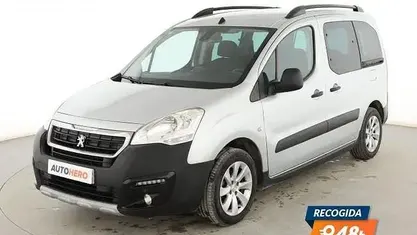 Occasion Peugeot Partner Outdoor 100 ch (73 kW) 2017 Gris Monospace
