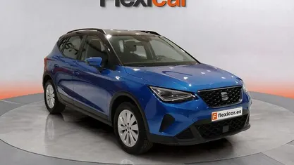 Usado 2023 Seat Arona Style SUV | 14.290 € (Buen precio)