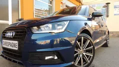Azul Usado 2015 Audi A1 Attraction Utilitario | 13.900 €