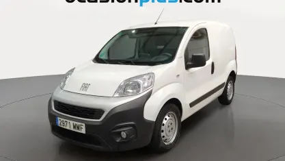 Usado Fiat Fiorino 80 CV (58 kW) 2023 Blanco Monovolumen