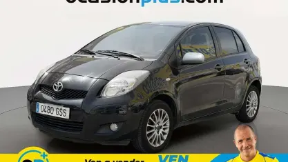 Usado Toyota Yaris 101 CV (74 kW) 2010 Negro Utilitario