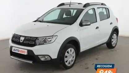 Usado Dacia Sandero Essentiel 73 HP (53 kW) 2019 Branco Sedan