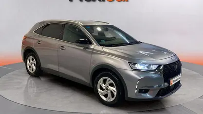 Usado DS Automobiles DS7 Crossback Be Chic 177 CV (130 kW) 2019 Gris SUV